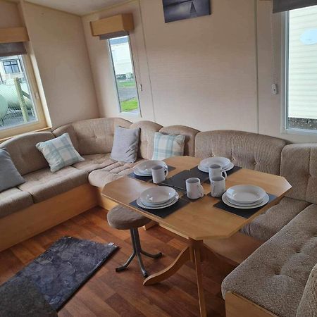 The Summer Golden Gate Towyn Kinmel Bay Exterior photo